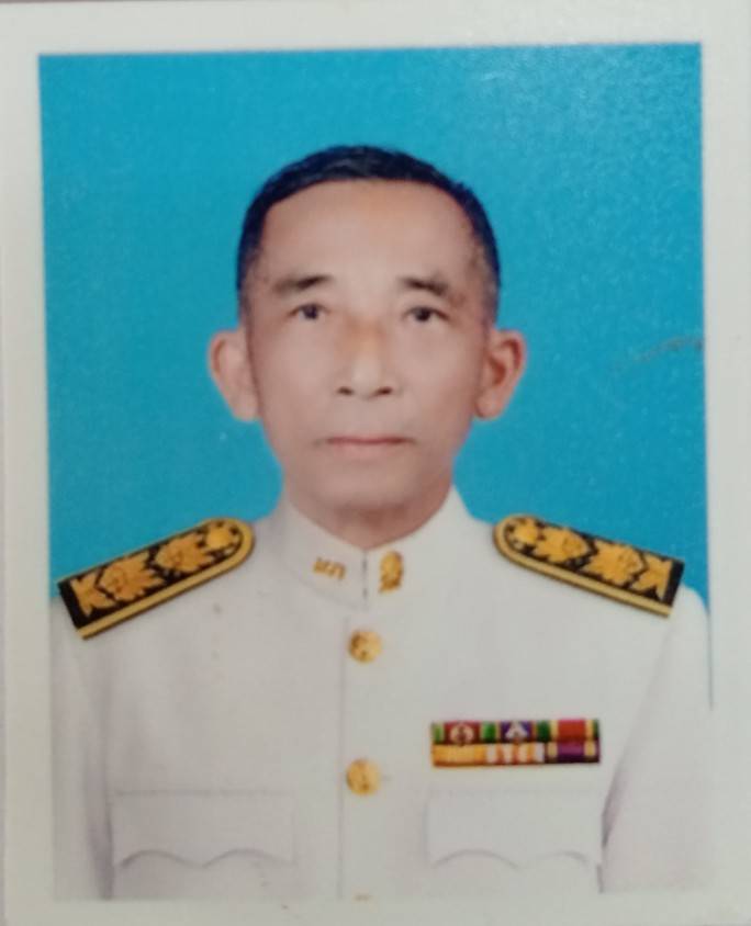นายสุรศักดิ์ กสิพันธ์