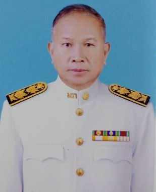 นายสมบูรณ์ นาสาทร
