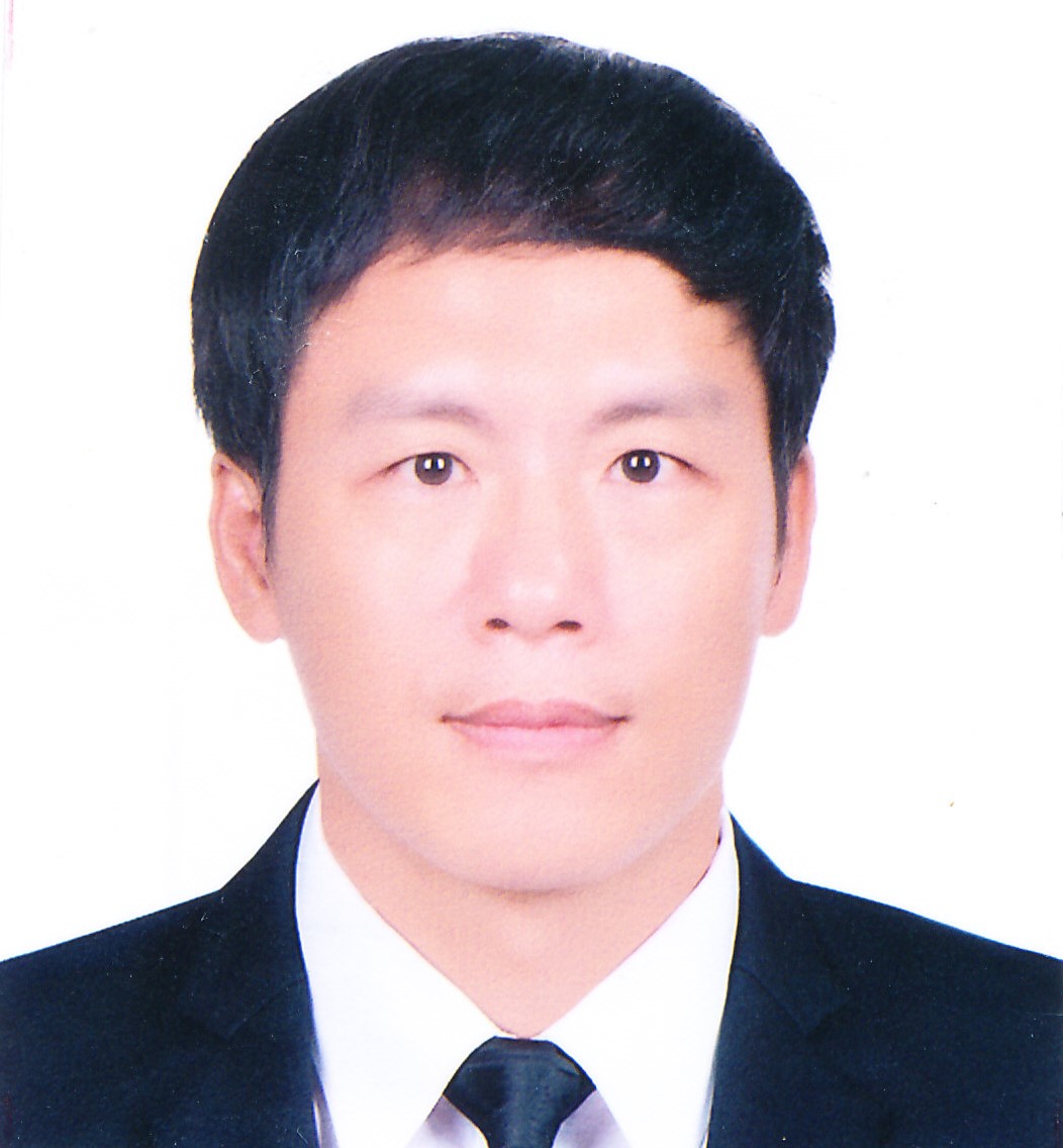 นายนิรันดร์ ธนภัทรไกรพร