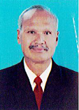 นายสรวิศ ร่มโพธิ์ไทร