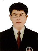 นายภัทรวรรธน์  ธนไพศาลจิราธร   
