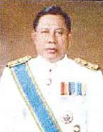 นายนิยม ชูชื่น