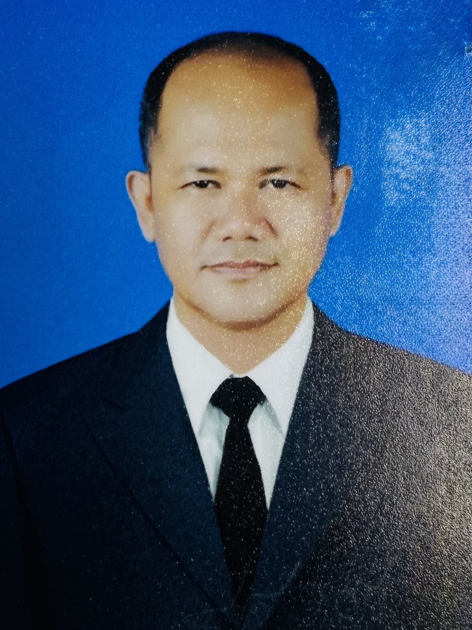นายภพรัตน์ เชื้อดี