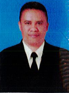 นายสุรชัย ส้มเกลี้ยง