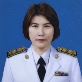 นางพรรณี คนรู้