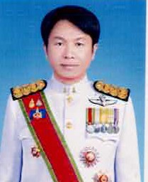 นายวรวุฒิ วุฒิภิรมย์