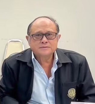 นายเชาวลิต  สรรคอนุรักษ์ 