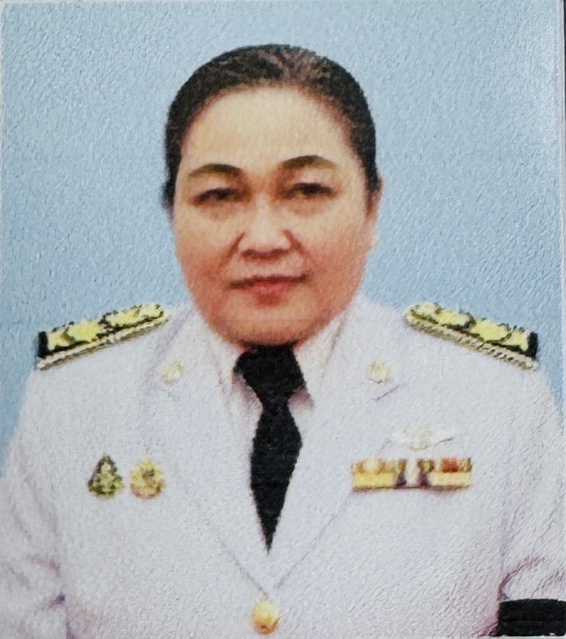 นางหฤทัย จางวาง