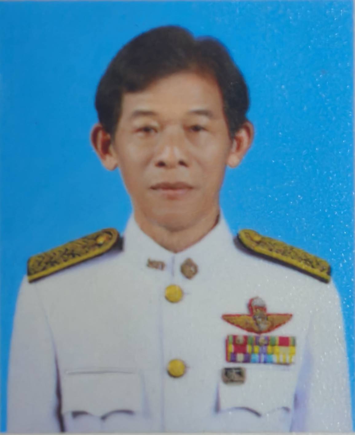 นายอังคาร กาญจนเพชร