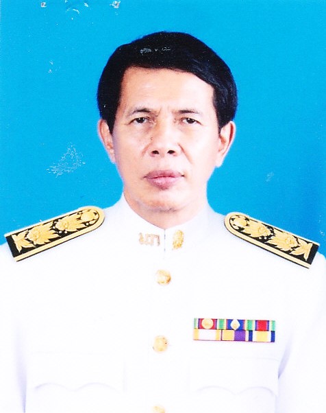 นายพิชัย ภู่คง