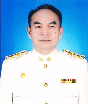 นายธนัติ สินธุพงษ์