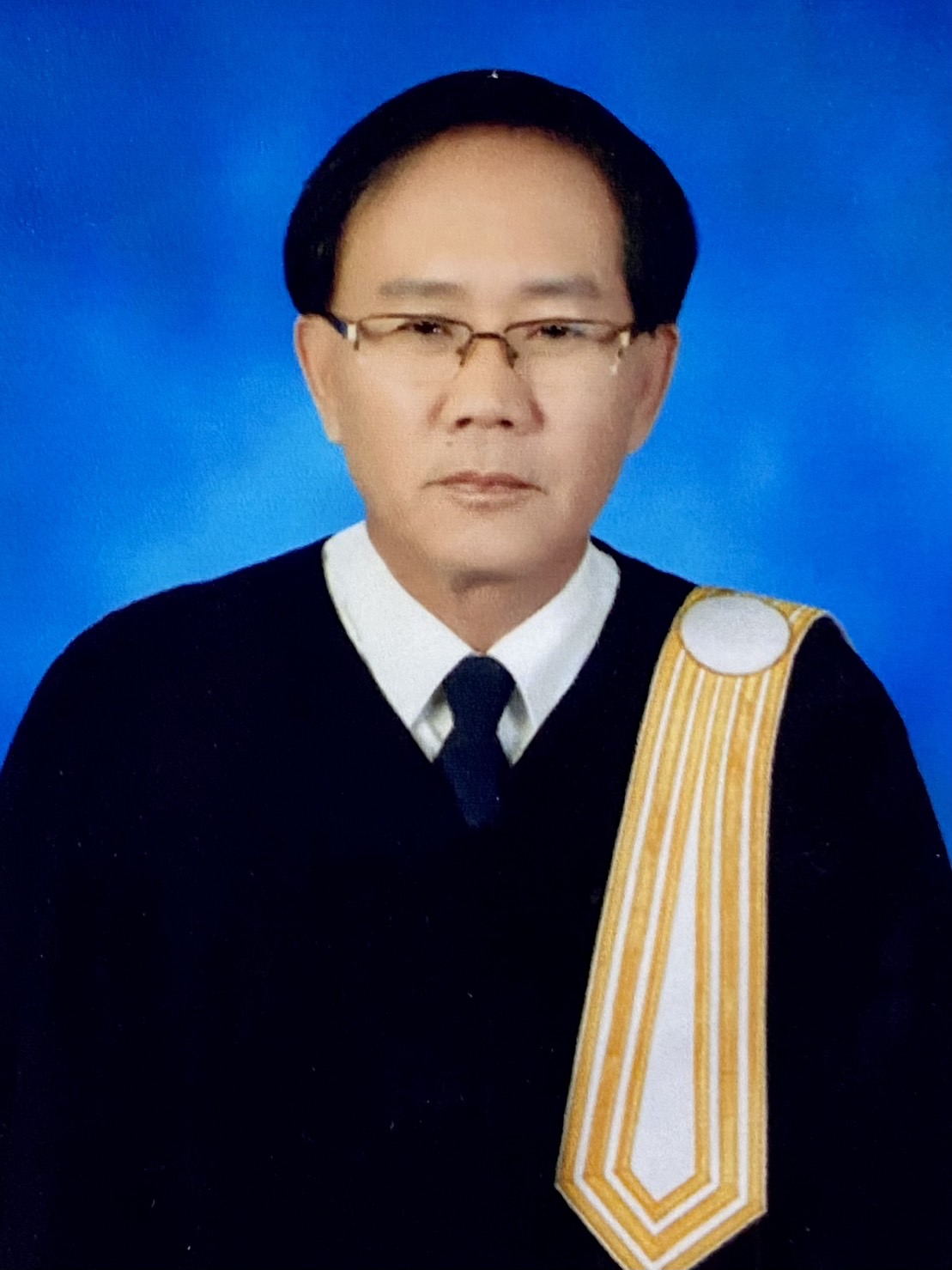 นายประสงค์ ปาสิงห์