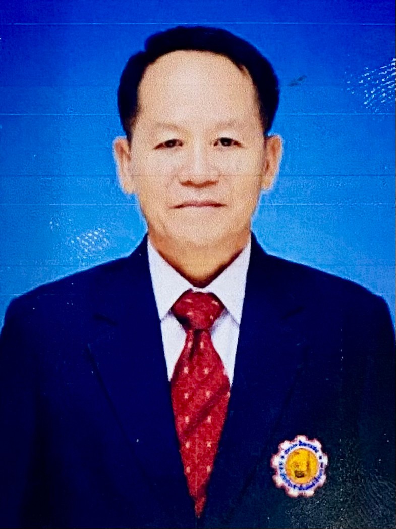 นายวัง นอรัตน์