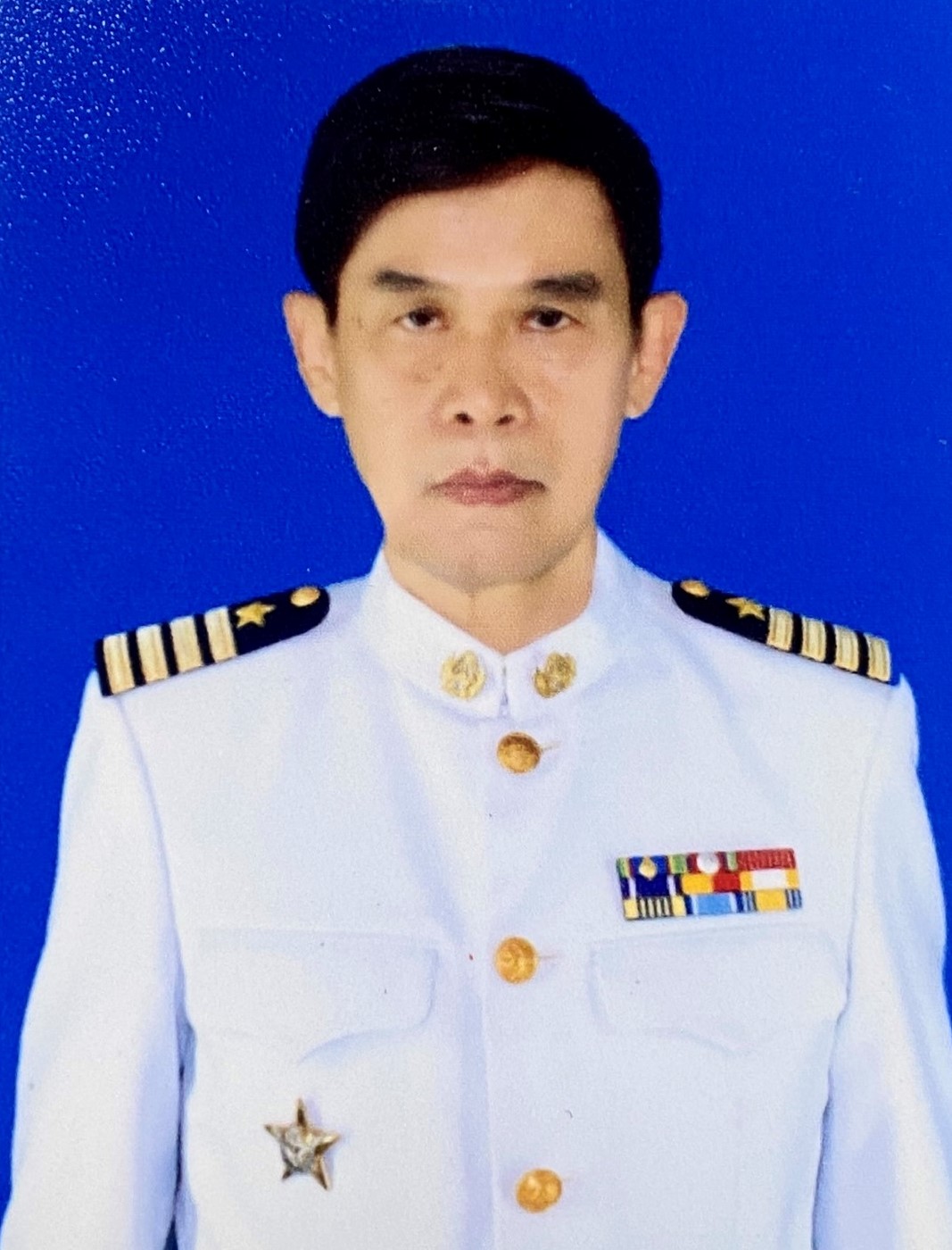 นาวาอากาศเอกพัฒนะ เพ็งลำ